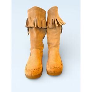 Suede Fringe Tall Moccasin Boots Women’s Size 8 REPORT “DUBAIS”